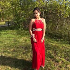 Meet your Posher, Kimberly